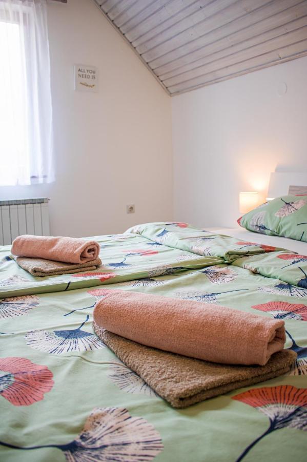 Apartma Petra Ravnik - Wanderer'S Hut Apartment Bohinj Luaran gambar